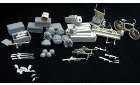 W.W.II British Airborne Weapon & Equipment Set