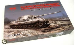 WWII German Heavy Tank Pz.Kpfw.VI Ausf. B Königstiger